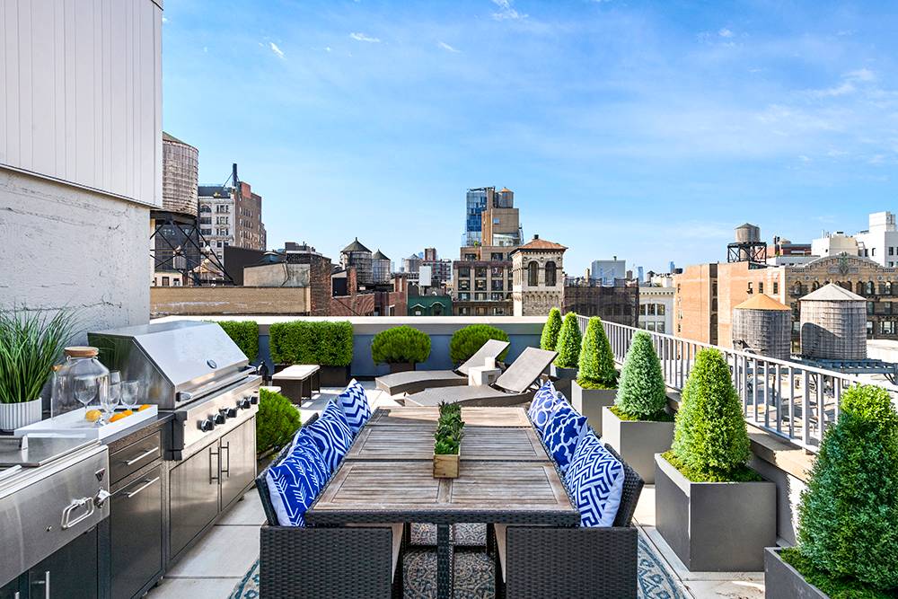 Sleek Sky Penthouse with Private Rooftop Deck Introducing The Emory Penthouse, a one of a kind 2 bedroom, 2.
