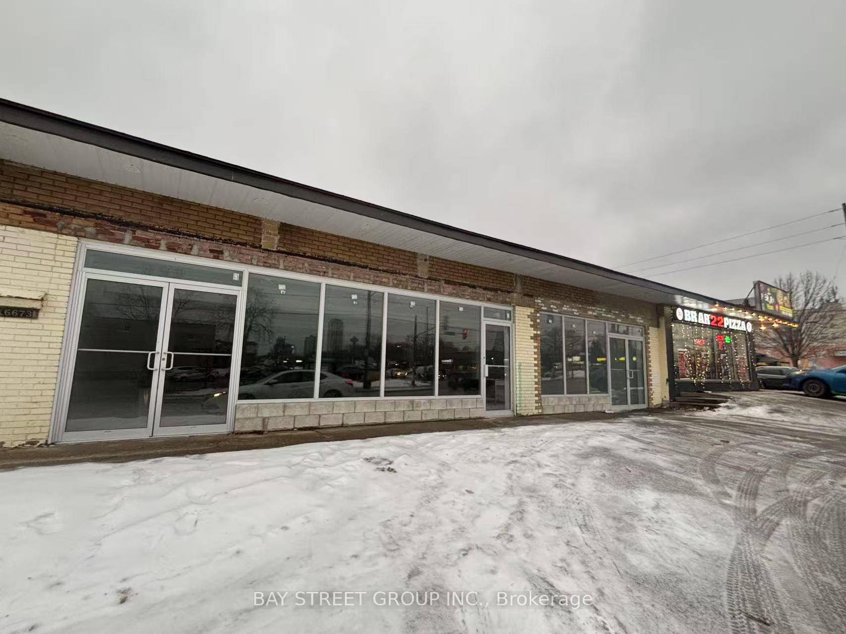 Spacious Office Commercial space available for lease.