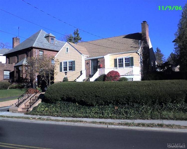 Beautiful 3 bedroom 2. 5 bath Cape blends modern comforts with charm, and with its finished basement it feels like a 2, 400 square foot home.