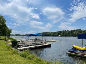 Lot has deeded rights to 100' x 50' lakefront on Twin Lakes' Lake Washinee.