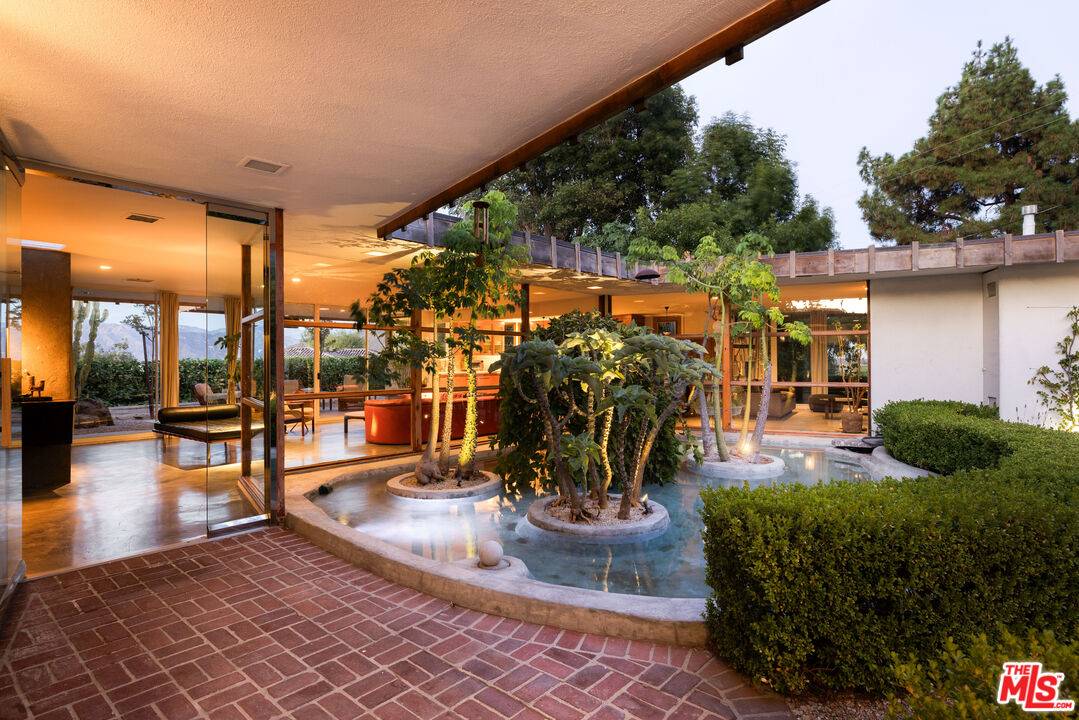 3307 Bonnie Hill Dr 4BR Hollywood Hills East La