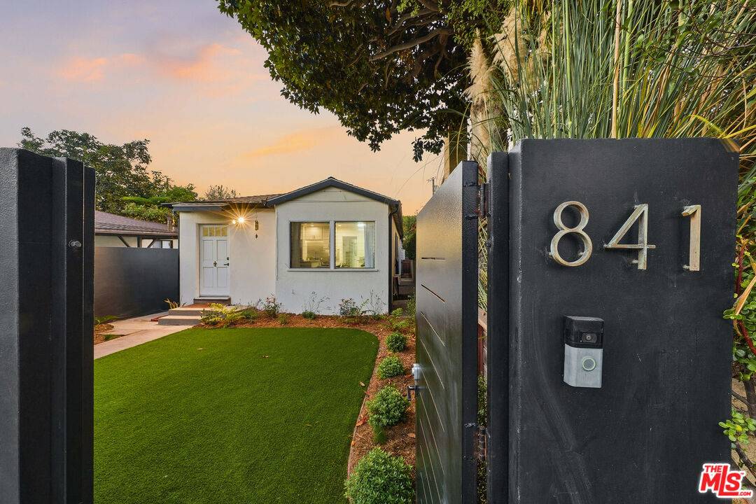 841   Oxford Ave 2BR Marina Del Rey La