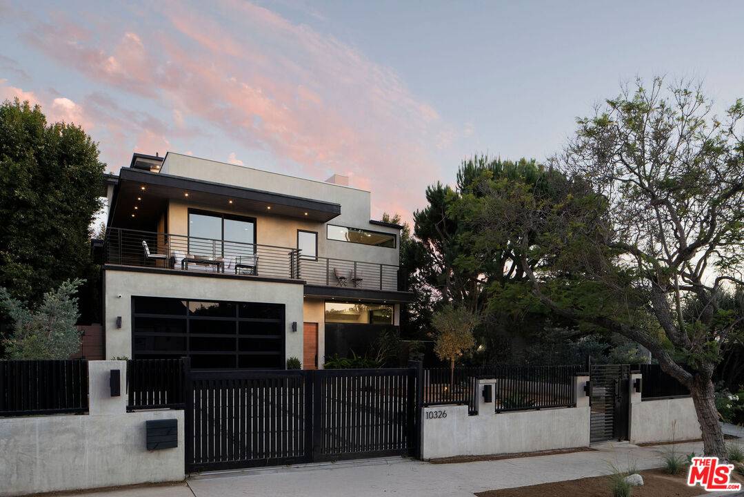 10326   Keswick Ave 6BR La