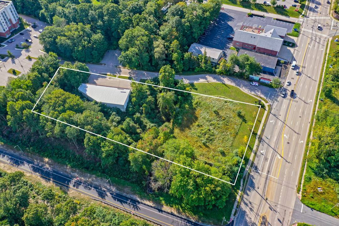 Take advantage of this high visibility commercial parcel located just one mile from Mohegan Sun Casino.