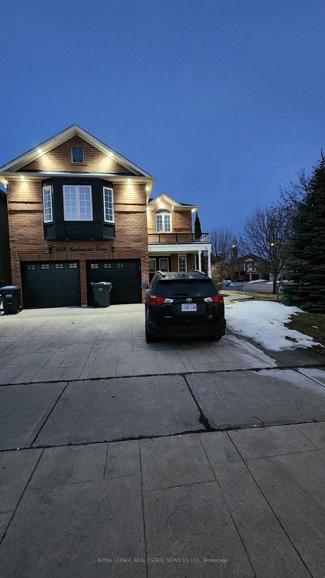 Large spacious 2 1 bedroom, carpet free basement with separate entrance in the high demand area of East Credit.