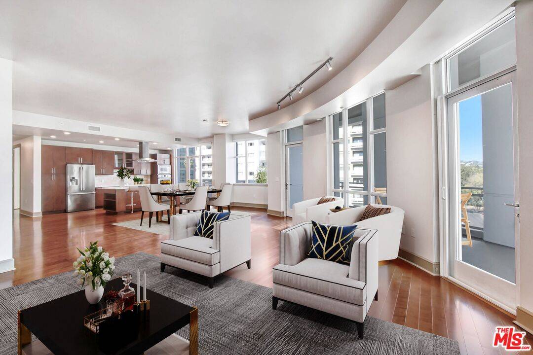 10700   Wilshire Blvd 3BR Westwood La