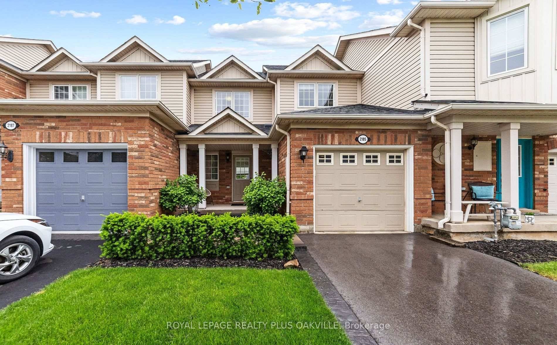 ACT NOW, THIS PRICE IS HOT Welcome to your next chapter on Baronwood Drive !