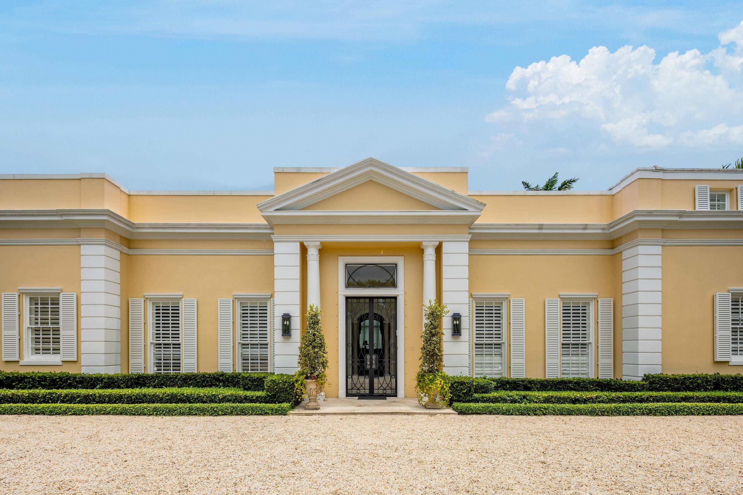 Regal Regency home with 4BR 5.