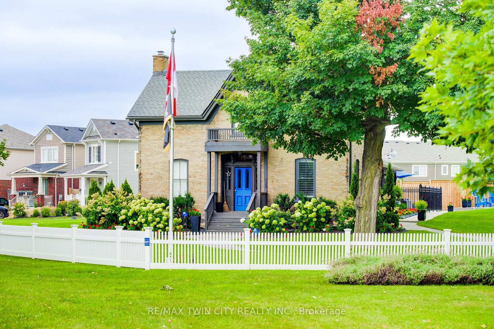 ICONIC CENTURY HOME MEETS MODERN LUXURY IN THIS 2 3 ACRE URBAN OASIS !