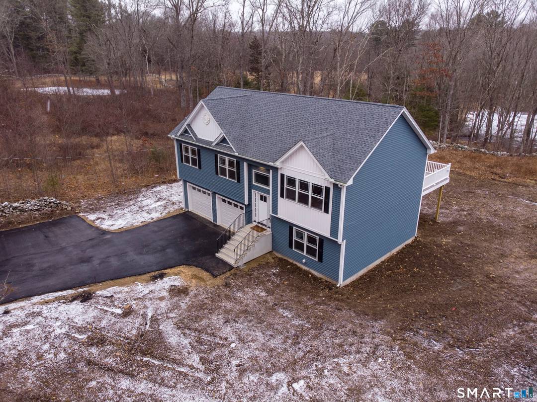 GORGEOUS 2026 Raised Ranch on almost 2 ACRES in Hampton is ready !