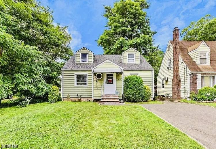 Spacious 6 Bedroom Home for Rent in Rahway !