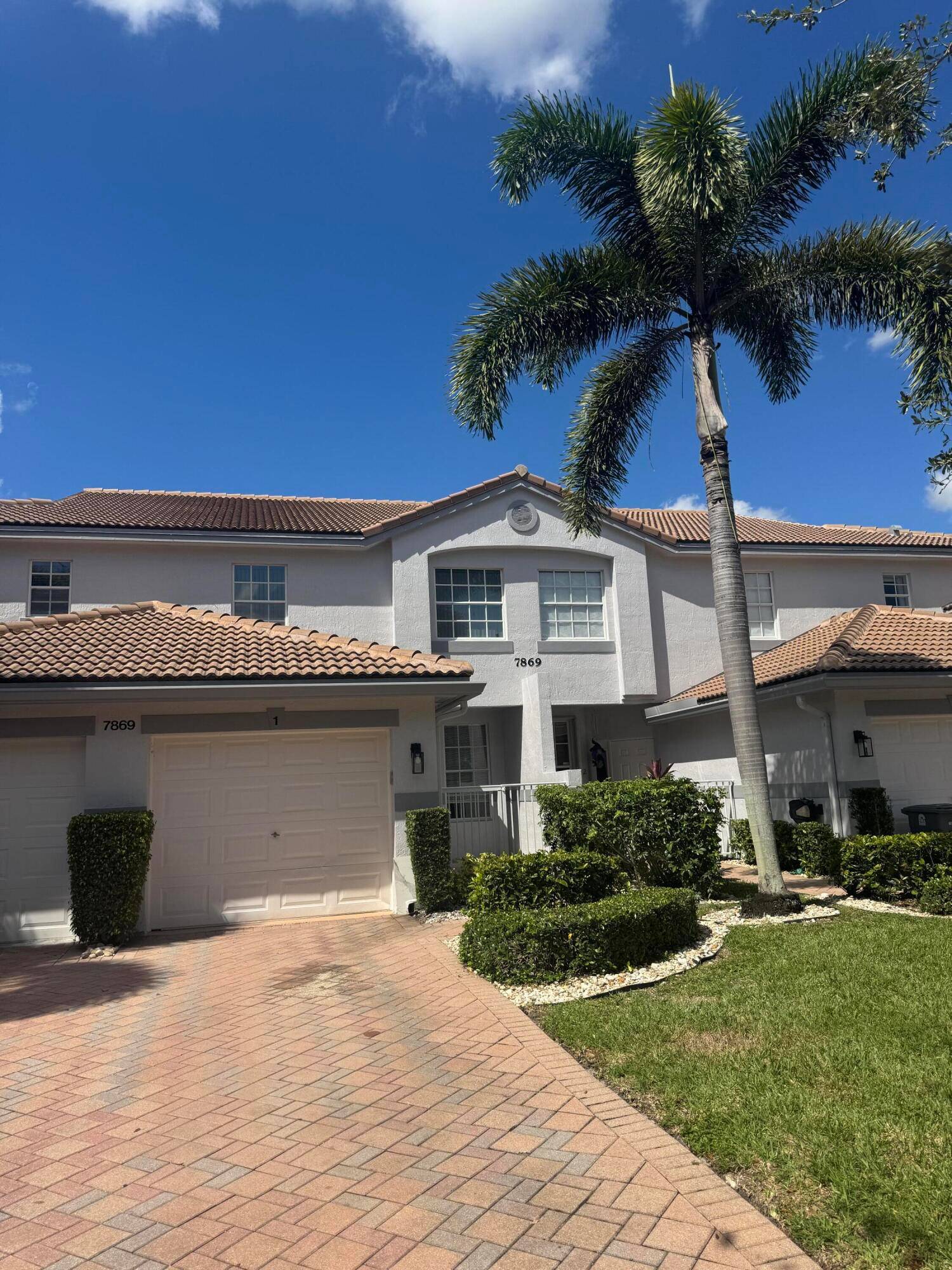 MOVE IN READY and Remodeled 2 2 with Den and beautiful custom wall unit.