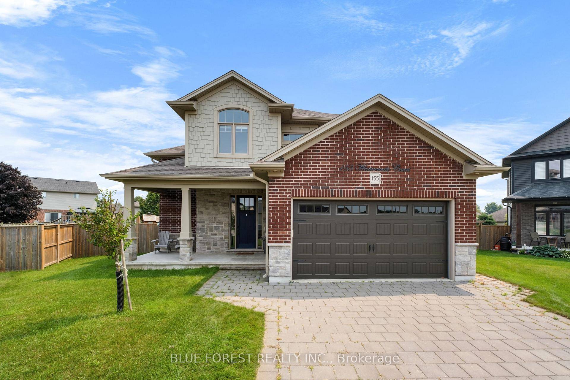 Situated on an 11, 000 sqft lot in a family friendly cul de sac, this home checks all the boxes.