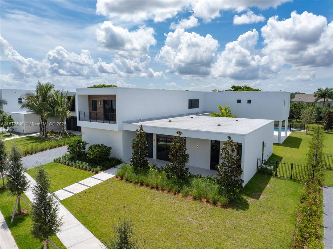 Discover elevated modern living in this redesigned O3A Model Residence at Botaniko Weston.