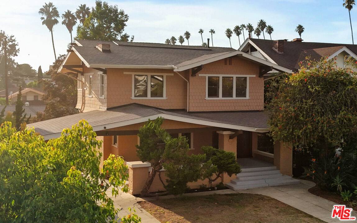 225 S Ardmore Ave 3BR Mid Wilshire La