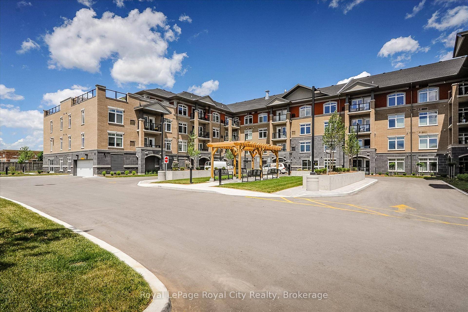 Welcome to 106 Bard Blvd, Unit 202, a beautifully maintained 1 bedroom den condo offering modern comfort in a prime South Guelph location.