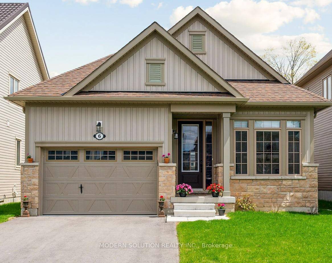 Welcome to 6 Hennessey Cres, this 2 bedroom, 2 bathroom bungalow blends comfort and convenience in a cozy, single level layout.