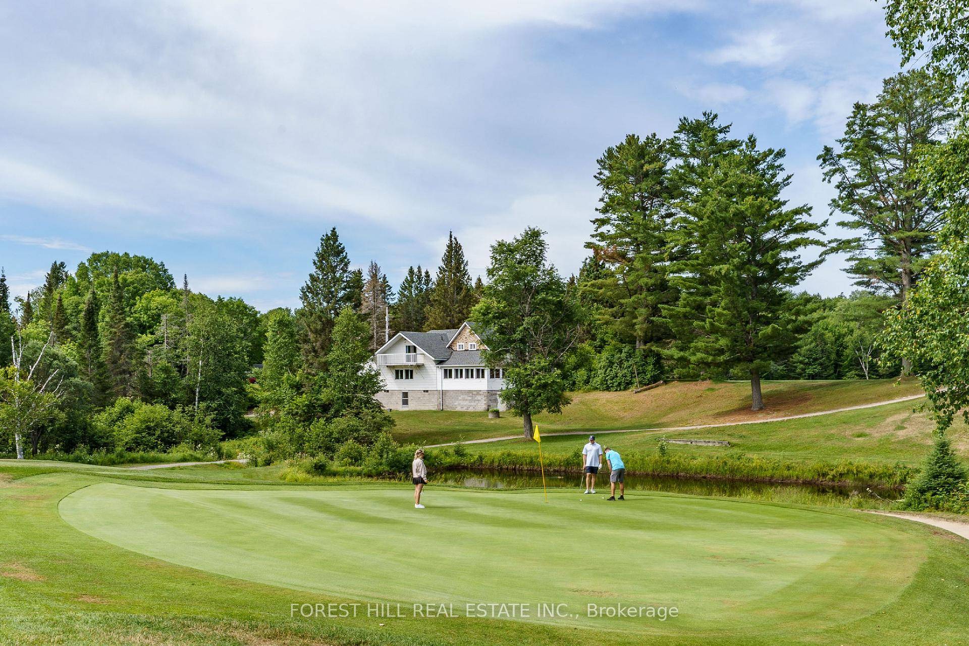 Welcome to Eagle Lake Golf Course, a Thriving family owned Business with a Successful Track Record now Celebrating its 40 Year Anniversary.