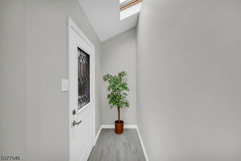 Fully renovated Ranch style home in the heart of Hewitt, NJ.