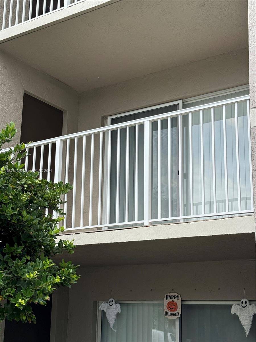 Spacious 3 Bedroom 2 Bathroom.
