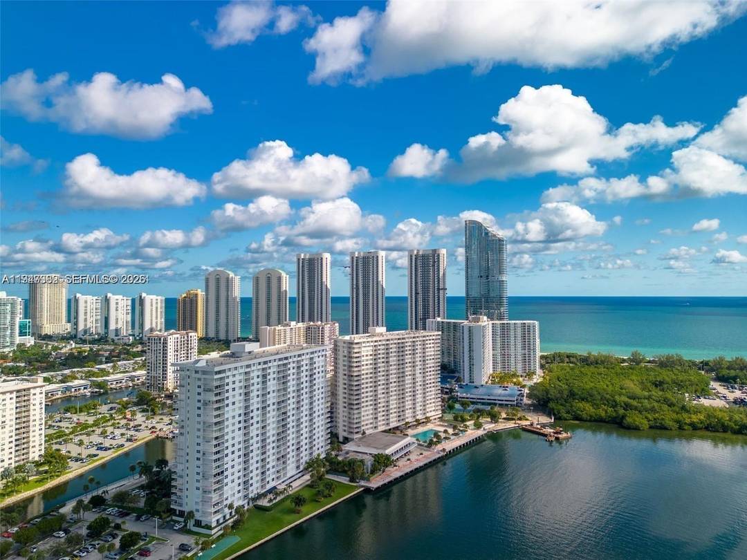 Exquisite 2BD 2BA residence in Sunny Isles Beach with stunning Intracoastal and city views.