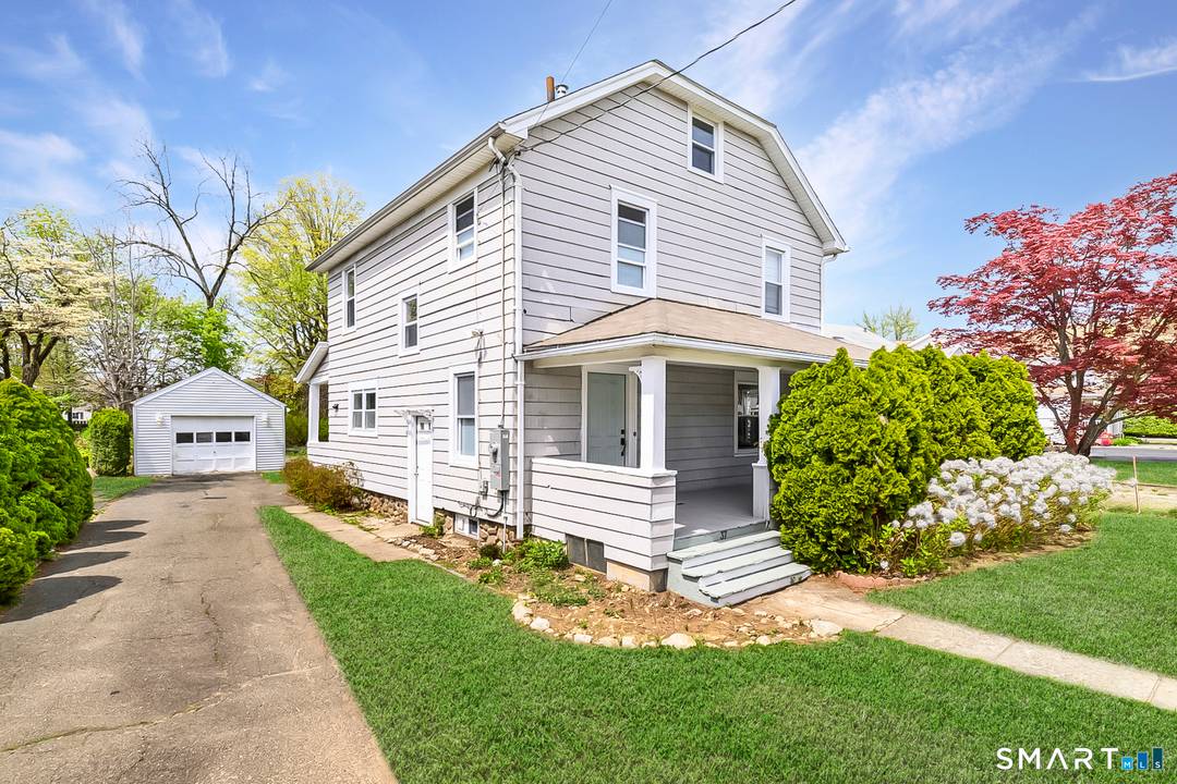Introducing 37 Harriet Street, a beautifully maintained home offering timeless character, natural light, and exceptional livability in one of Norwalk's most convenient neighborhoods.