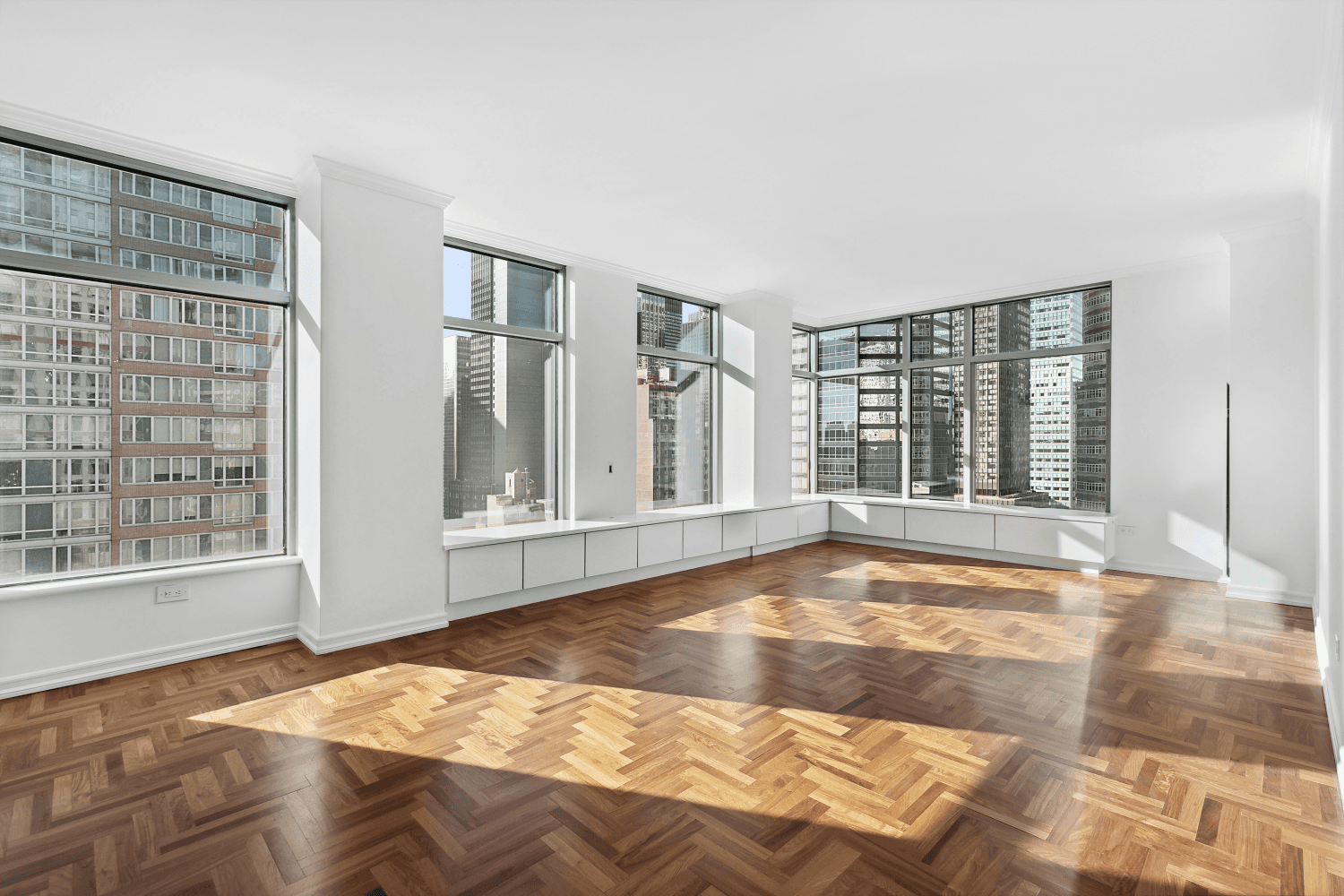 Move right into this bright and beautiful 3 bedroom 3 full bathroom home in the full service luxury condo The Mondrian !