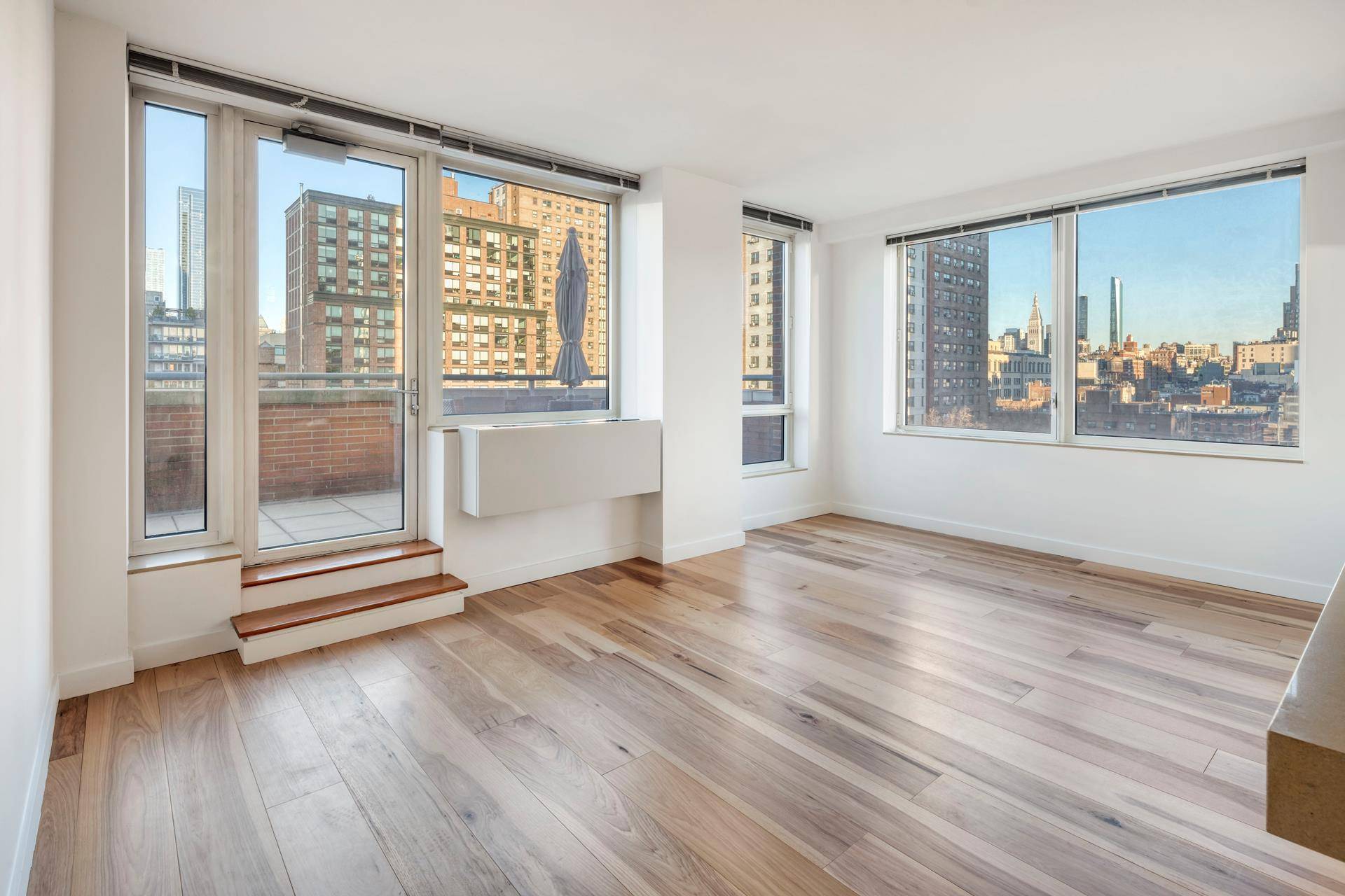 Located at the coveted Caledonia at the intersection of West Chelsea and Meatpacking, welcome home to this immaculate one bedroom with a 313 sf private terrace overlooking multiple city exposures.