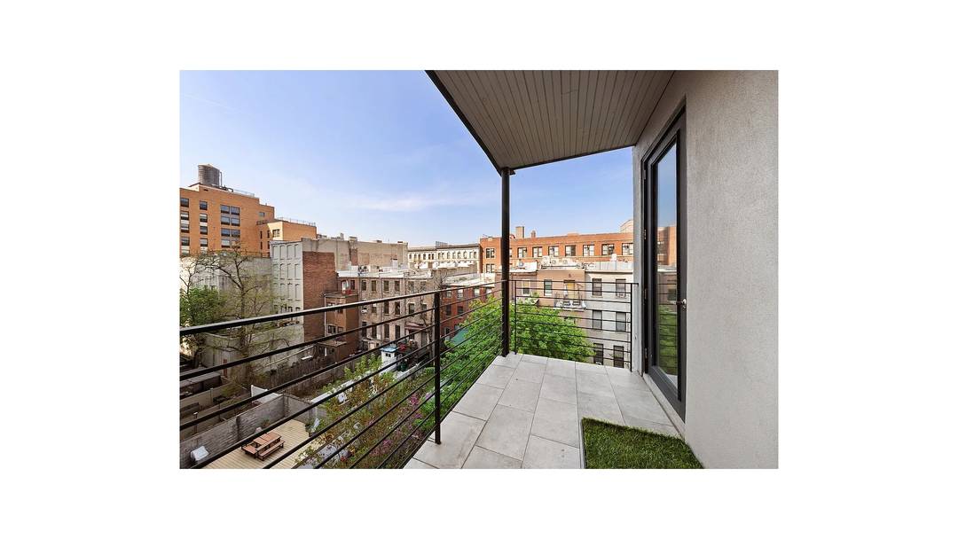Move right into this floor thru 2 bed, 2 bath with terrace in a charming pre war brownstone.