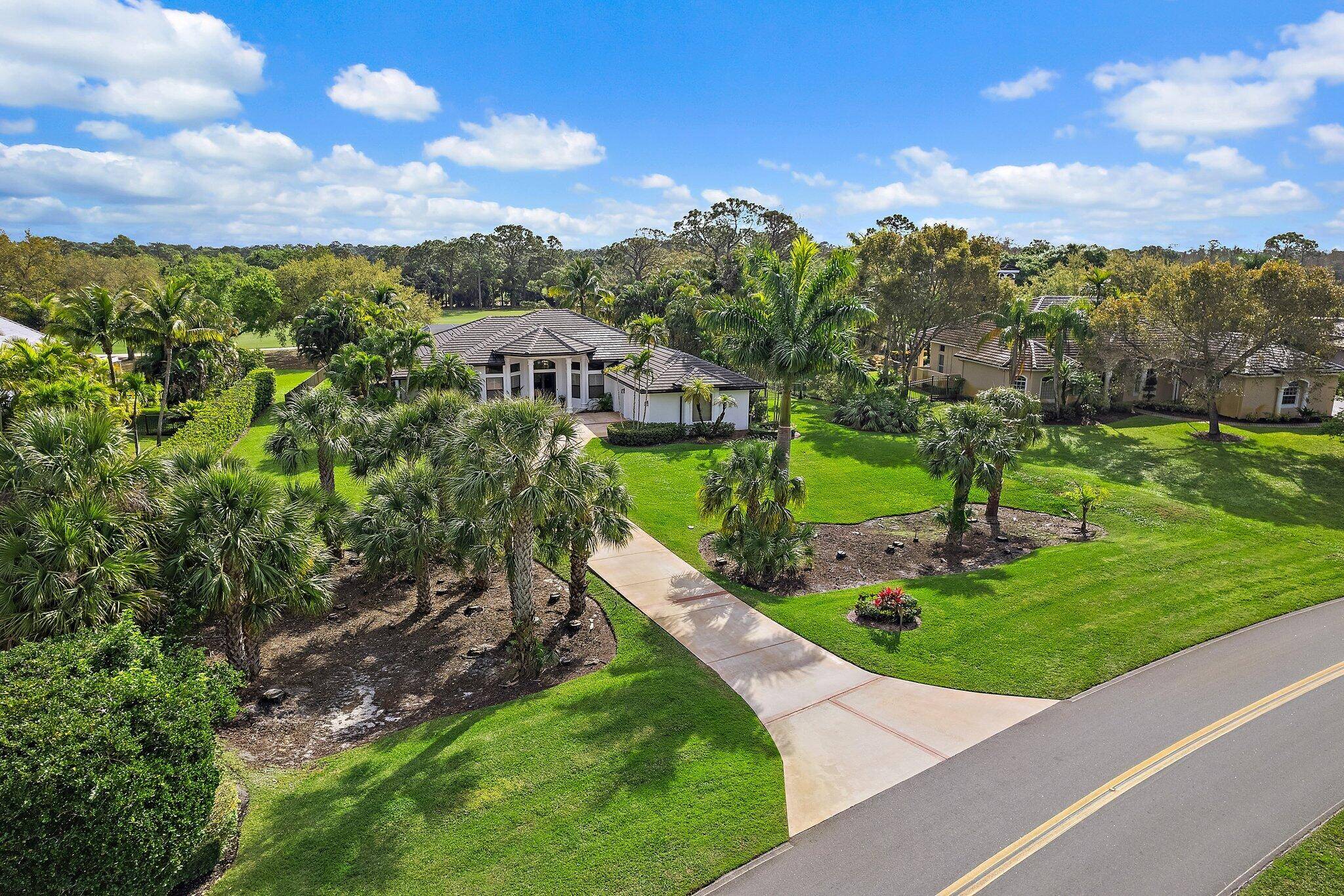 Enjoy the BEST of Old Trail, a 24 hour manned gated low density community in Ranch Colony, Jupiter.