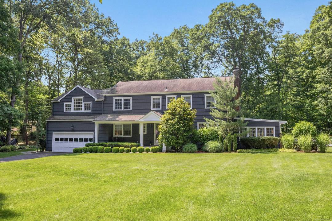 This is the beautiful rental house that feels like your dream and your home thus your dream home !