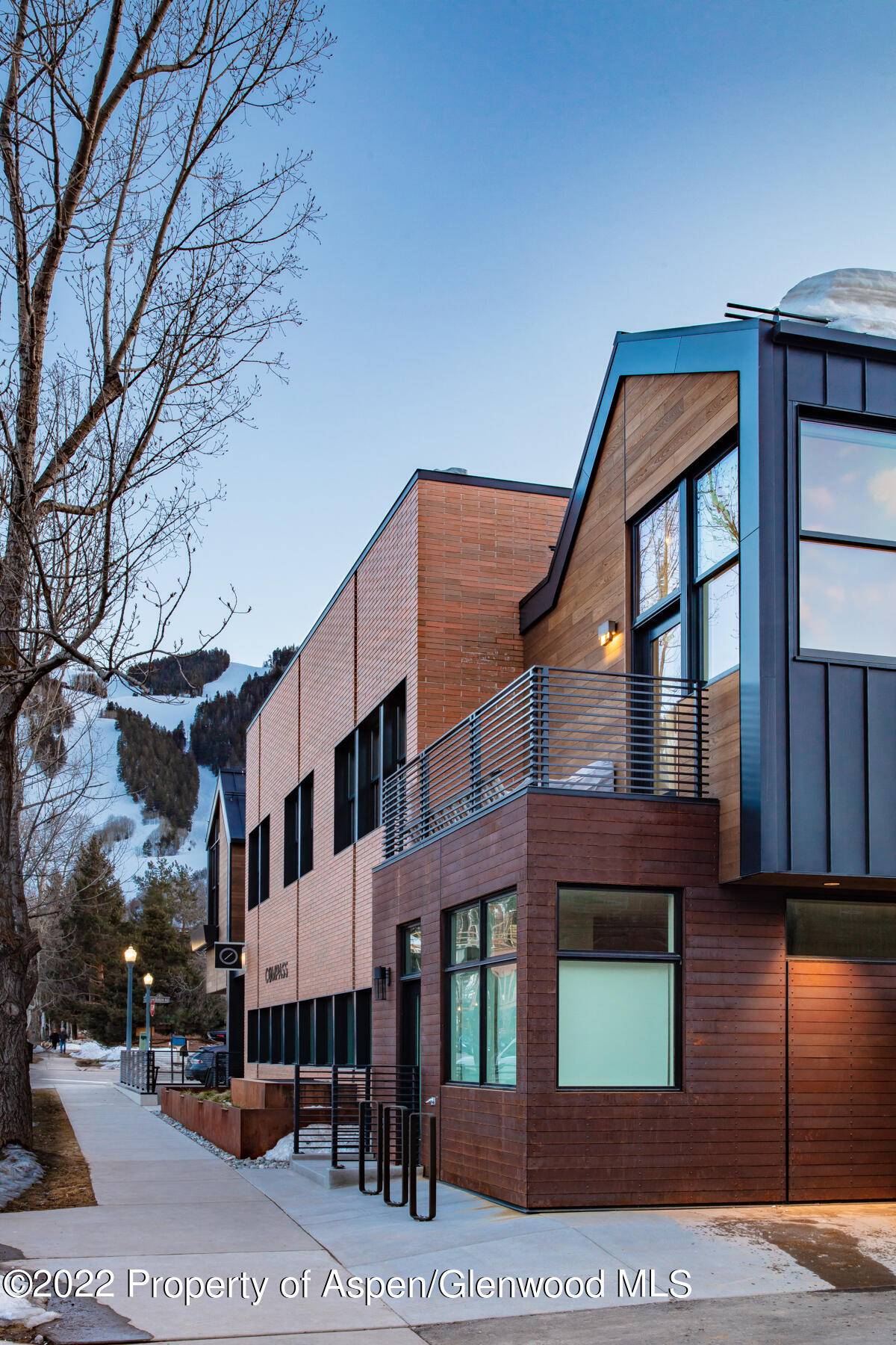 The Mountain Forge, recently completed by Madigan Co, is a combined commercial and residential building located on the edge of Restaurant Row within the downtown core.