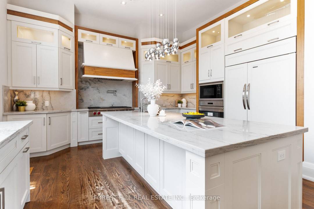 Experience a Fresh Lifestyle Upgrade With This Remarkable 2 storey Home.