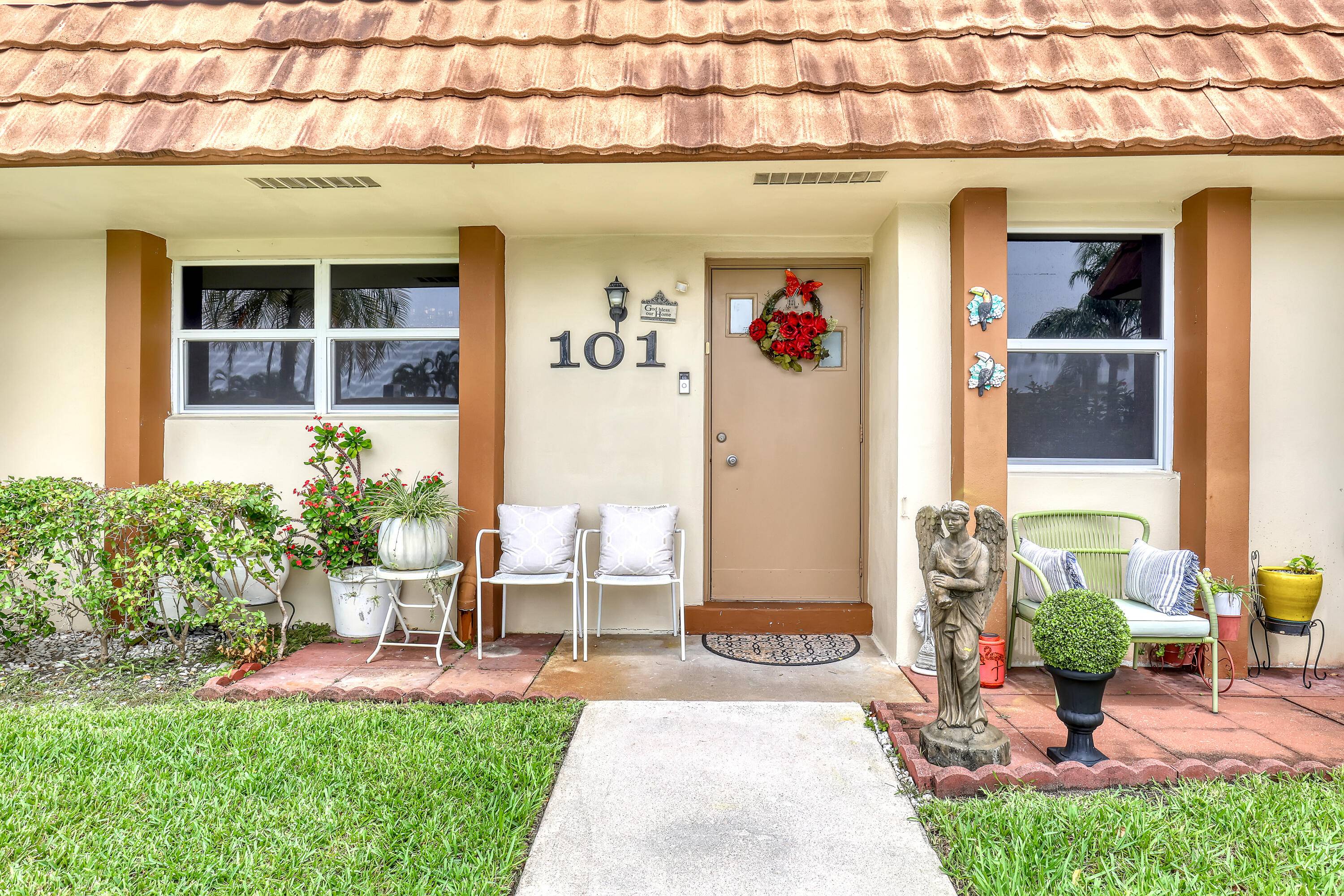 Welcome to this beautifully updated 2 bedroom, 2 bathroom corner unit in a vibrant 55 community in West Palm Beach.