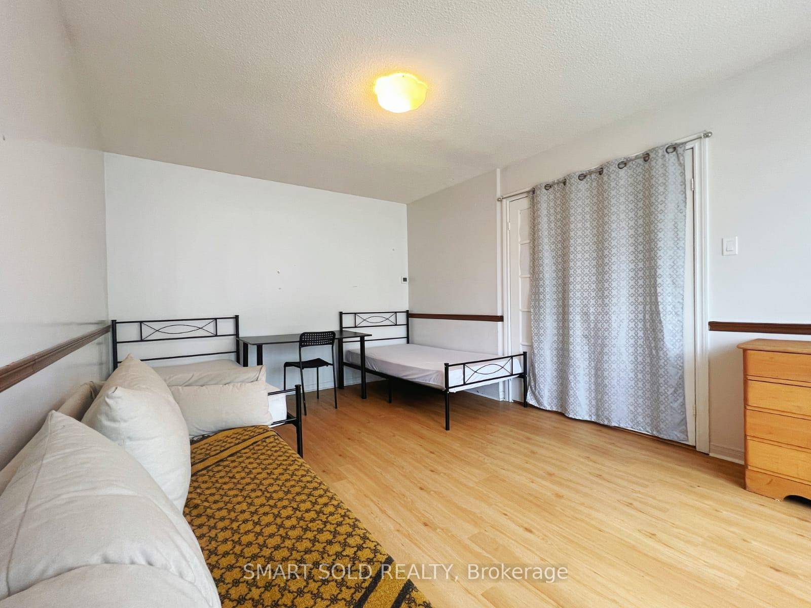 Spacious Main Floor Room for Rent Available September.