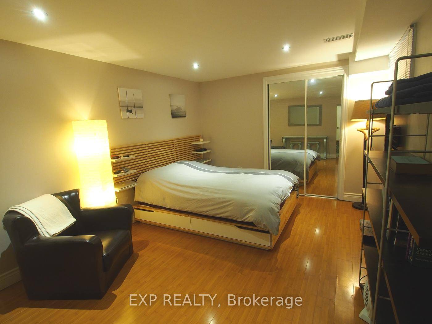 Cozy, Fully Furnished 1 Bedroom Lower Unit All Inclusive !