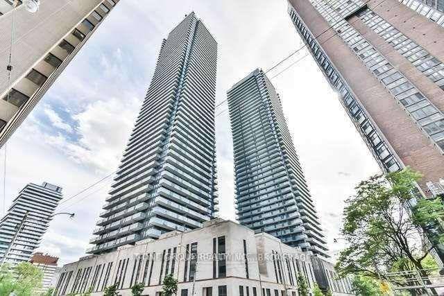 Luxury U Condo In The Core Of Downtown, Two Bedrooms Corner Unit With Excellent View Bright amp ; Spacious.