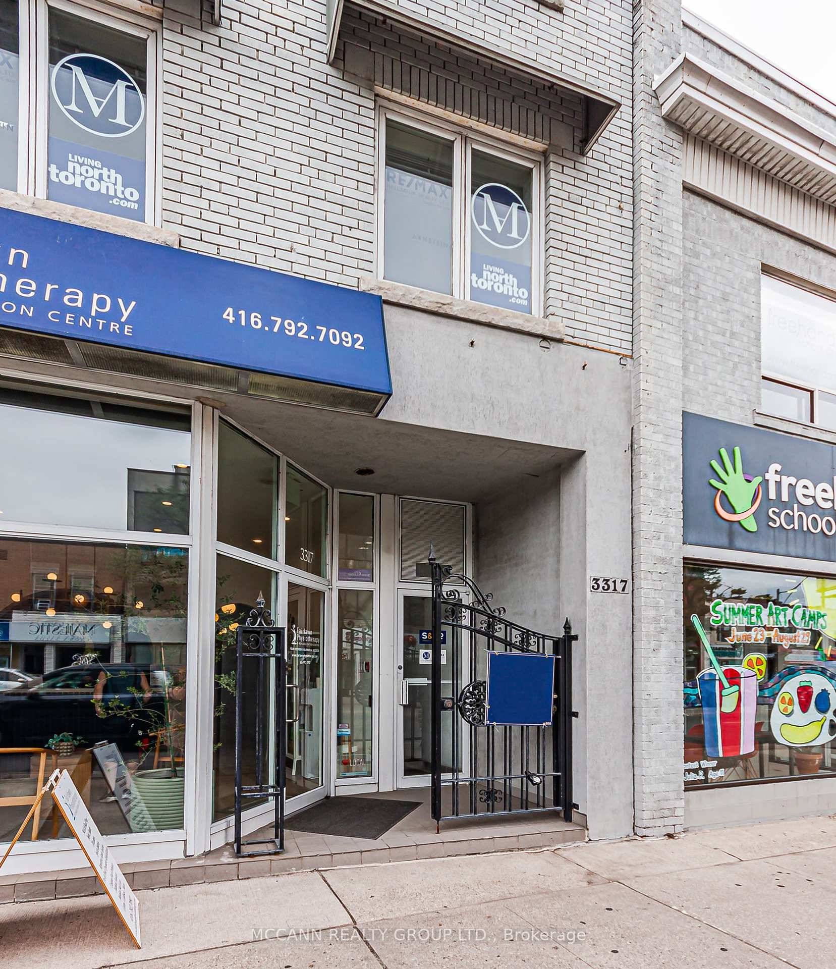 This Unit offers tremendous exposure in a high end and desirable location of Mid Town Yonge Street.