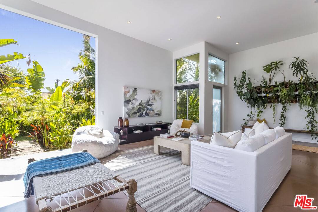 2336   Boone Ave 3BR Marina Del Rey La