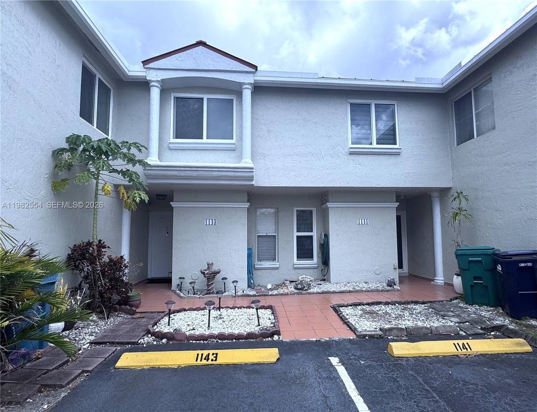 Move in ready 3 bedroom, 2.