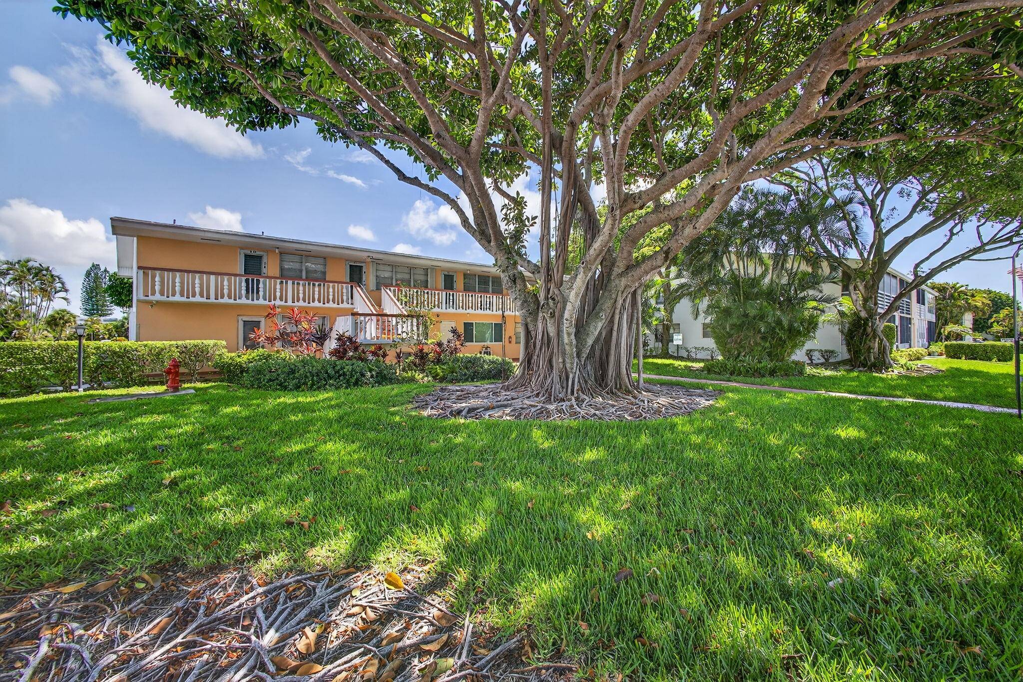 DON'T MISS OUT ON THIS 2BED 1.