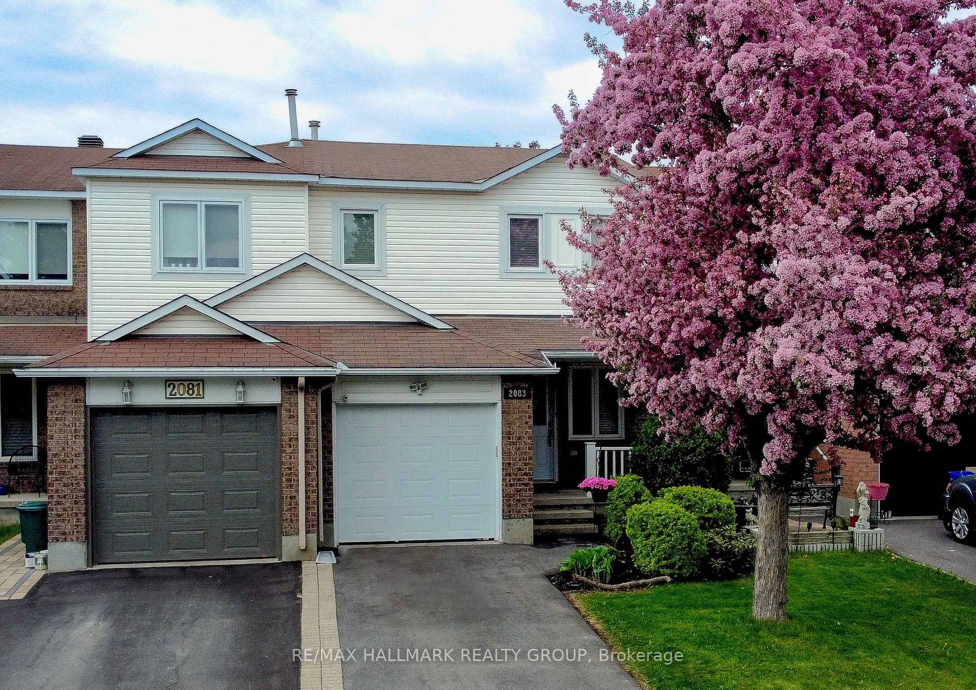 Welcome to 2083 Sacramento, an ideal freehold townhouse tucked away in a peaceful, family oriented community in the heart of Orleans.