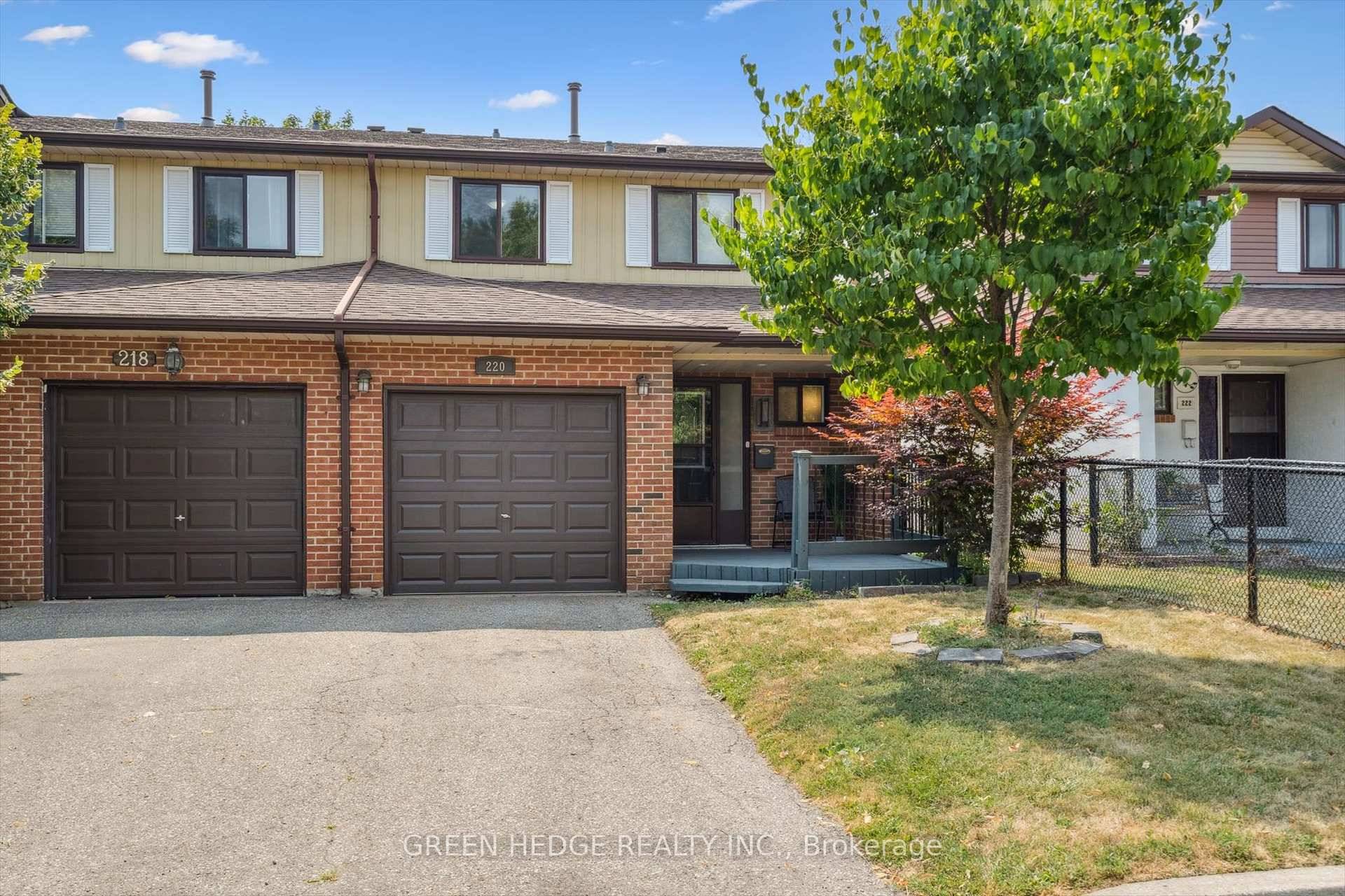Gorgeous Open Concept reno !
