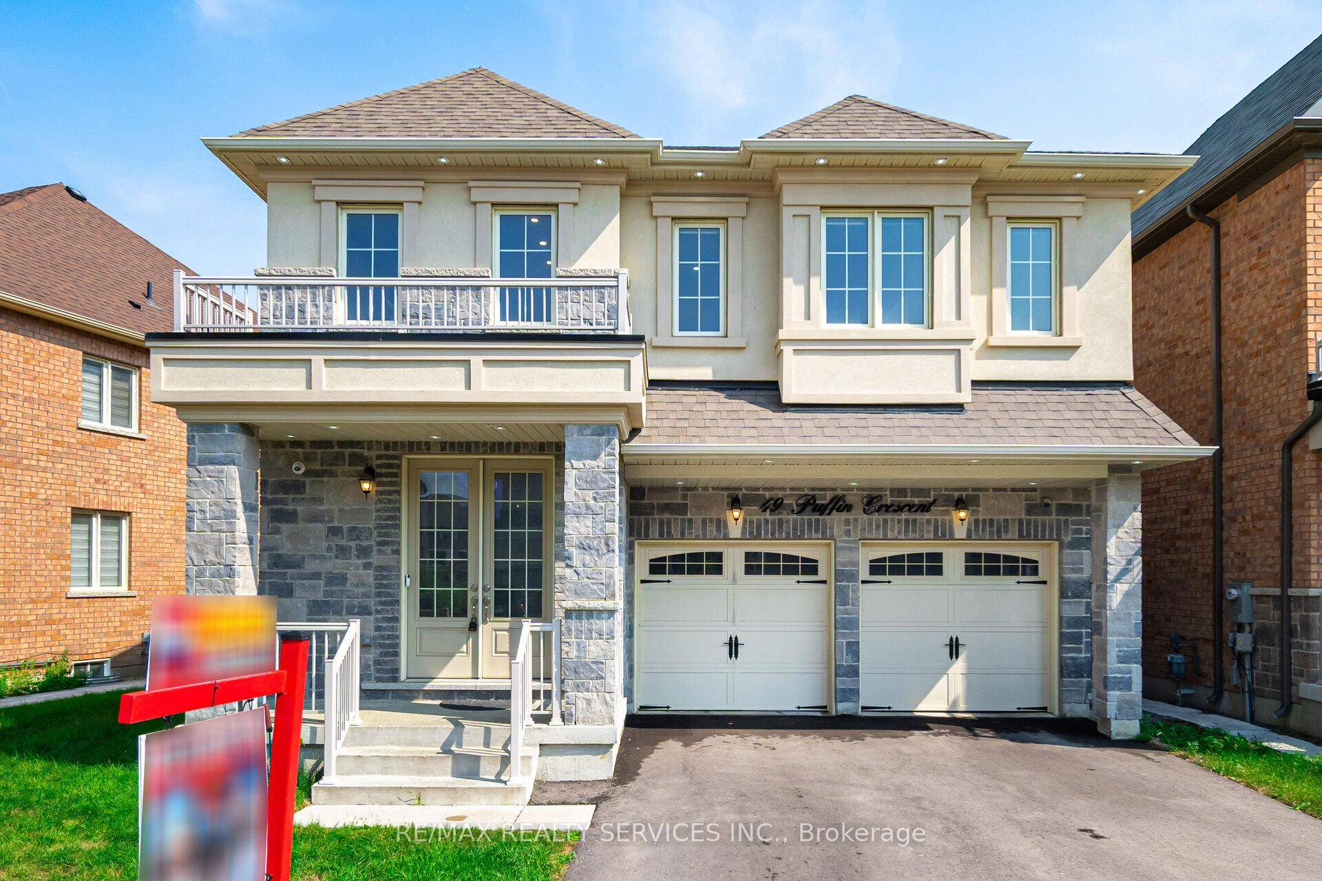 Absolutely Stunning ! ! Modern amp ; Stylish Detached Home Located In Mayfield Village.