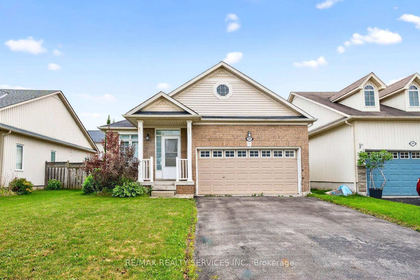 Beautiful 3 1 bedroom bungalow situated on a family friendly street, featuring 9 ceilings, an eat in kitchen with stainless steel appliances, and a walk out to a deck overlooking ...