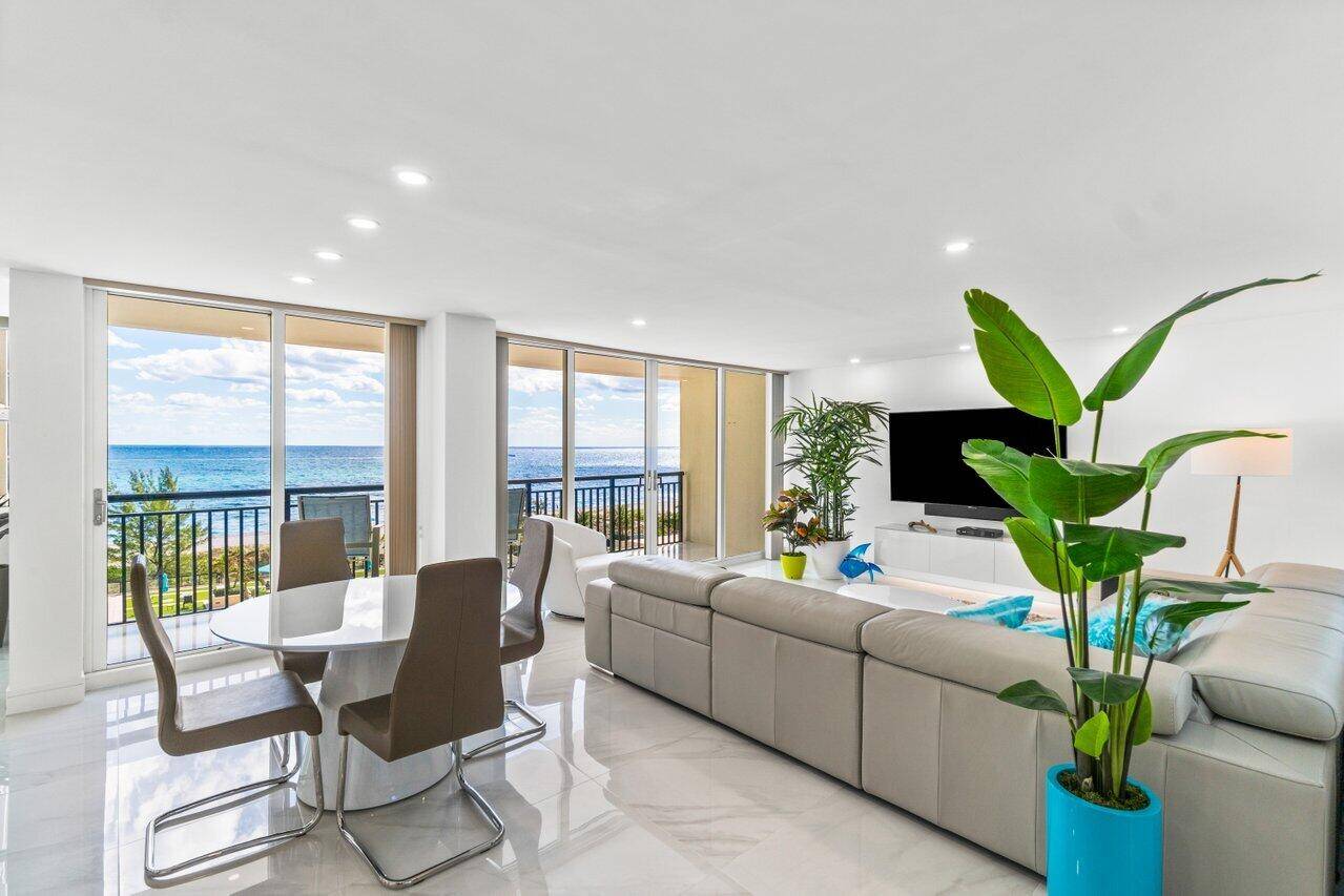 Welcome to this breathtakingly renovated unit boasting mesmerizing ocean views !