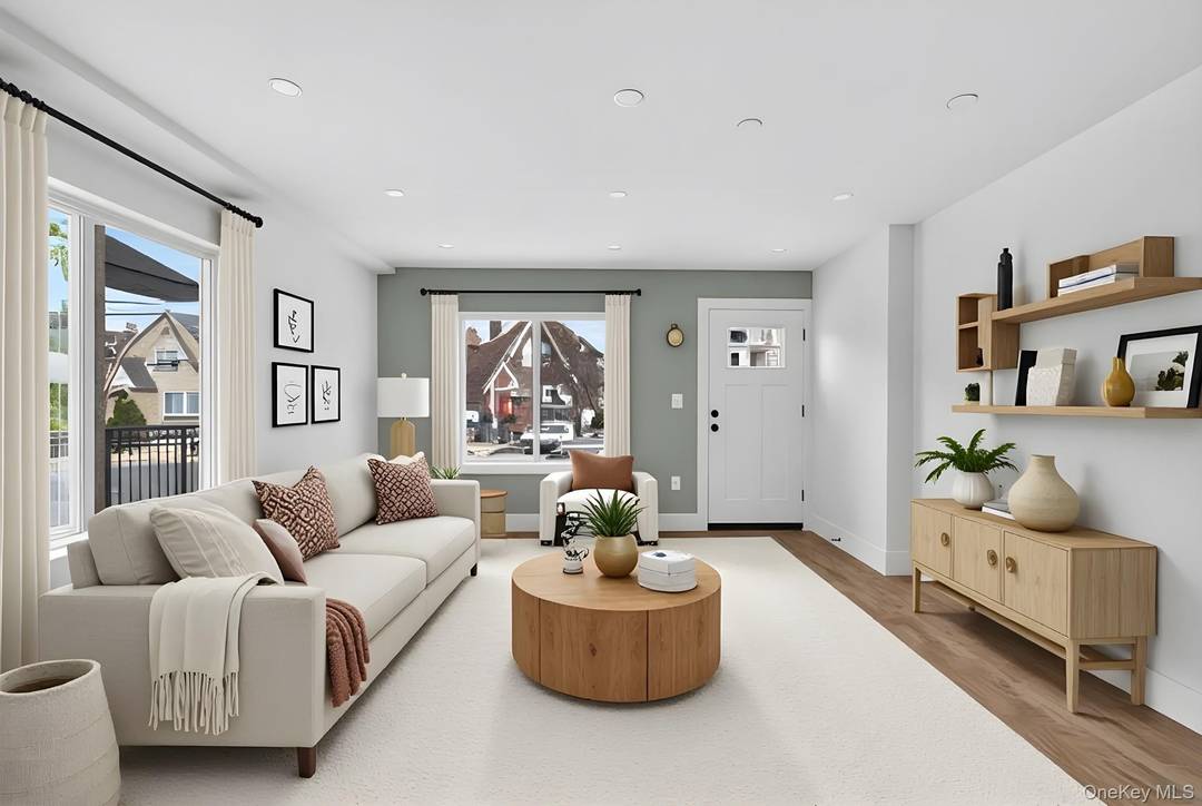 Space, style amp ; modern luxury come together at 2217 Seymour Avenue !