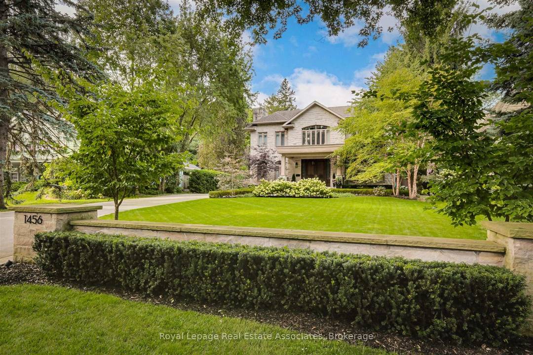 Welcome to 1456 Glenburnie Road, offering approximately 6700 square feet of luxurious custom finishes on one of the top streets in prestigious Mineola West.