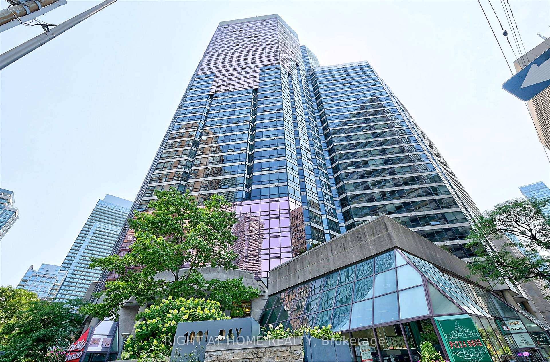 Welcome to Suite 1110 at 1001 Bay Street bright, spacious amp ; ideally located !