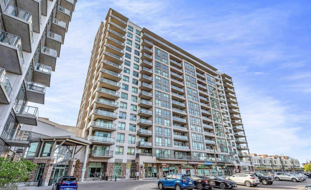 Welcome to this stunning 1 1 bed suite, 2 full washrooms, kitchen offering stainless steel appliances, granite counters with 1 underground PARKING.